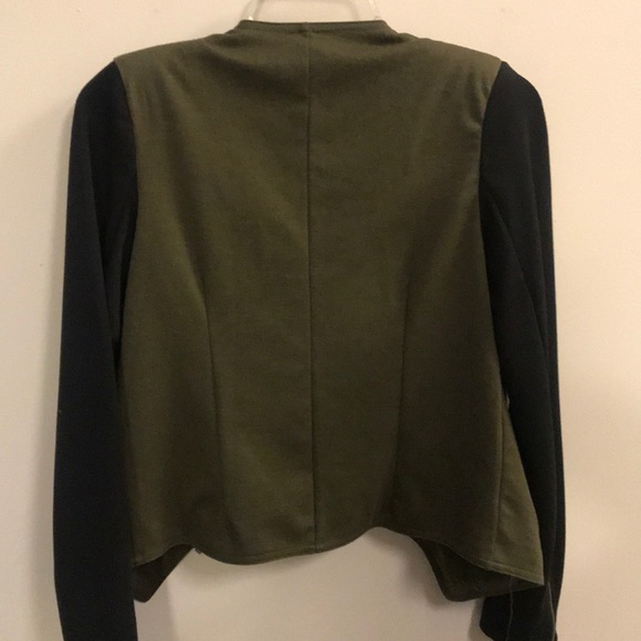 XS Mossimo Green/ Black jacket. Super cute - Picture 2 of 5